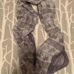 Lightweight elephant scarf